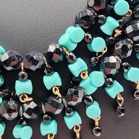 Vintage Hobé Bib Necklace Black Faceted & Aqua Bowtie Glass Beads 1950s - Picture 6 of 8